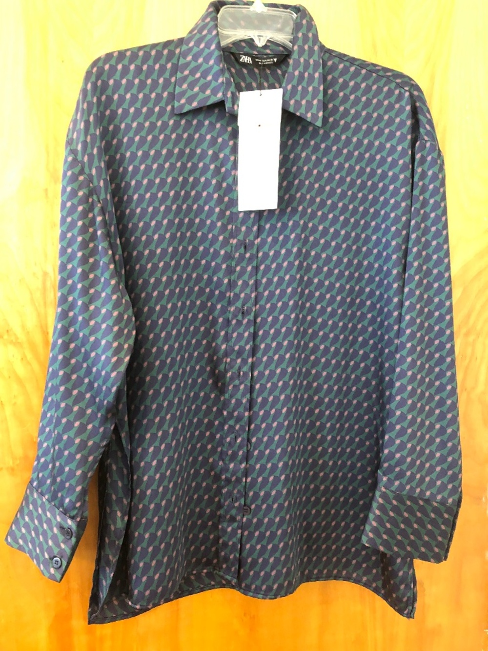 NWT, ZARA GEOMETRIC PRINT SHIRT, M
